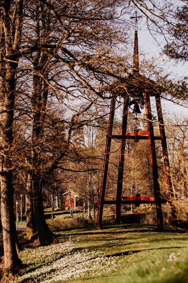 Stiftsgarden Tallnaes Skillingaryd Buitenkant foto