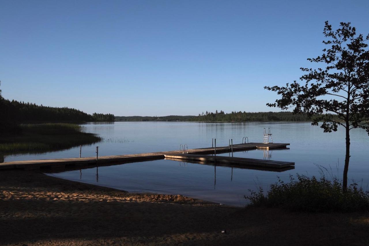 Stiftsgarden Tallnaes Skillingaryd Buitenkant foto